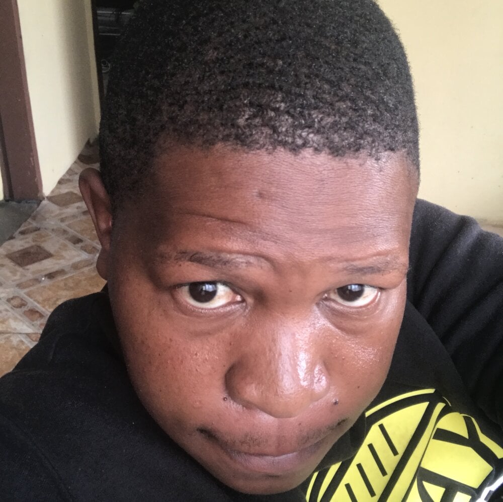 johnparis505 from stripchat