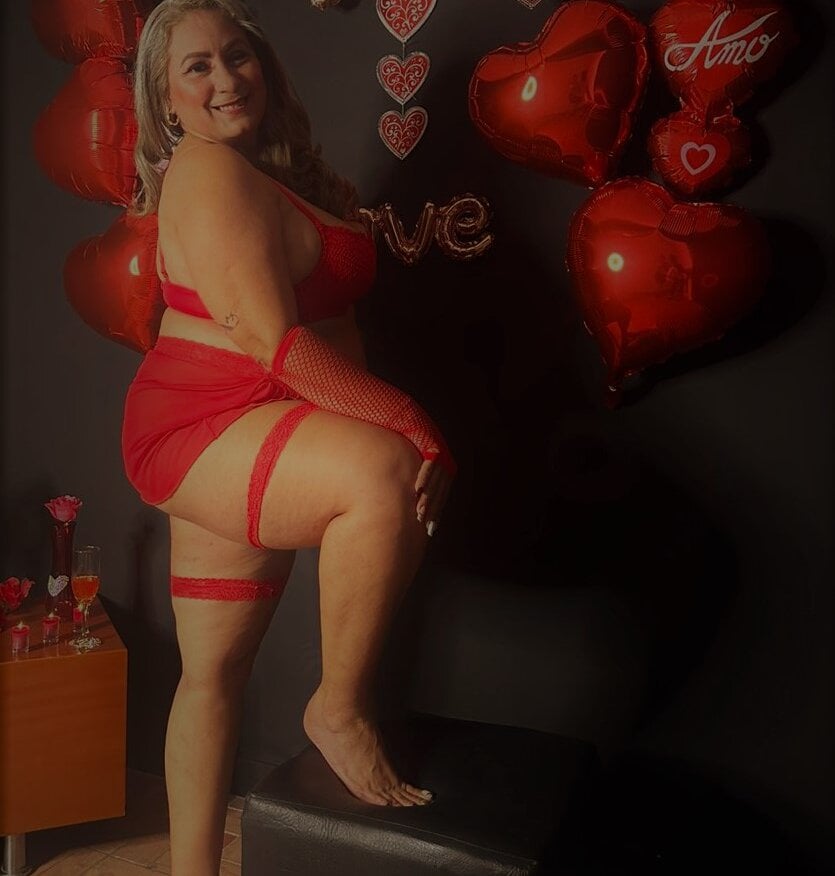 دردشة x_elena_x الجنسية دون اتصال
