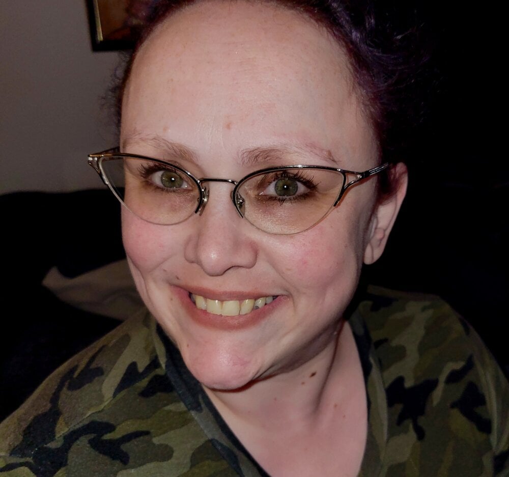 Peachesbonniewood profile