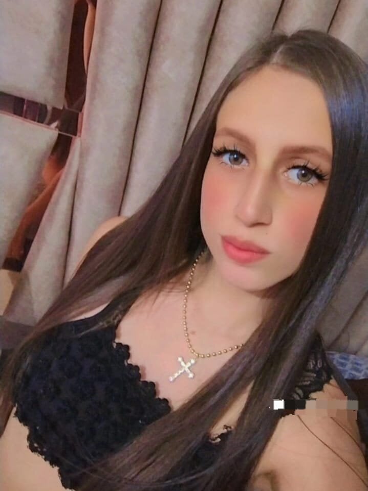 lolalove_tatto from stripchat