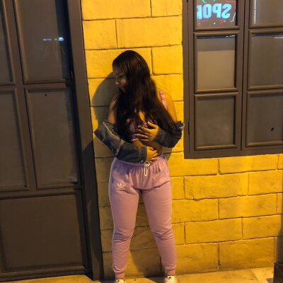 anahibrown7 🍰 chat