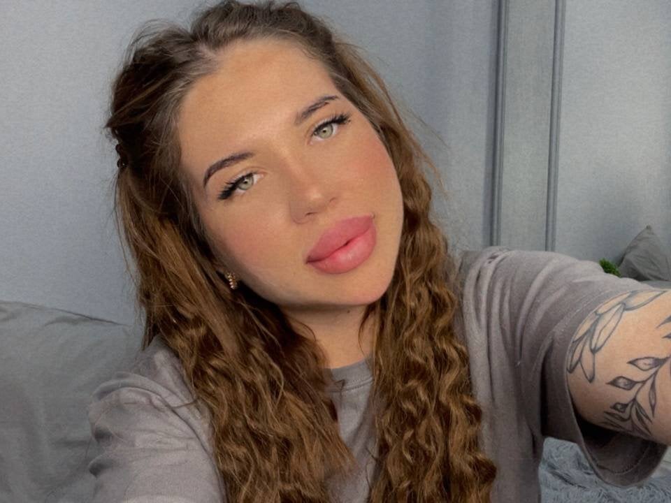 mollywatss profile