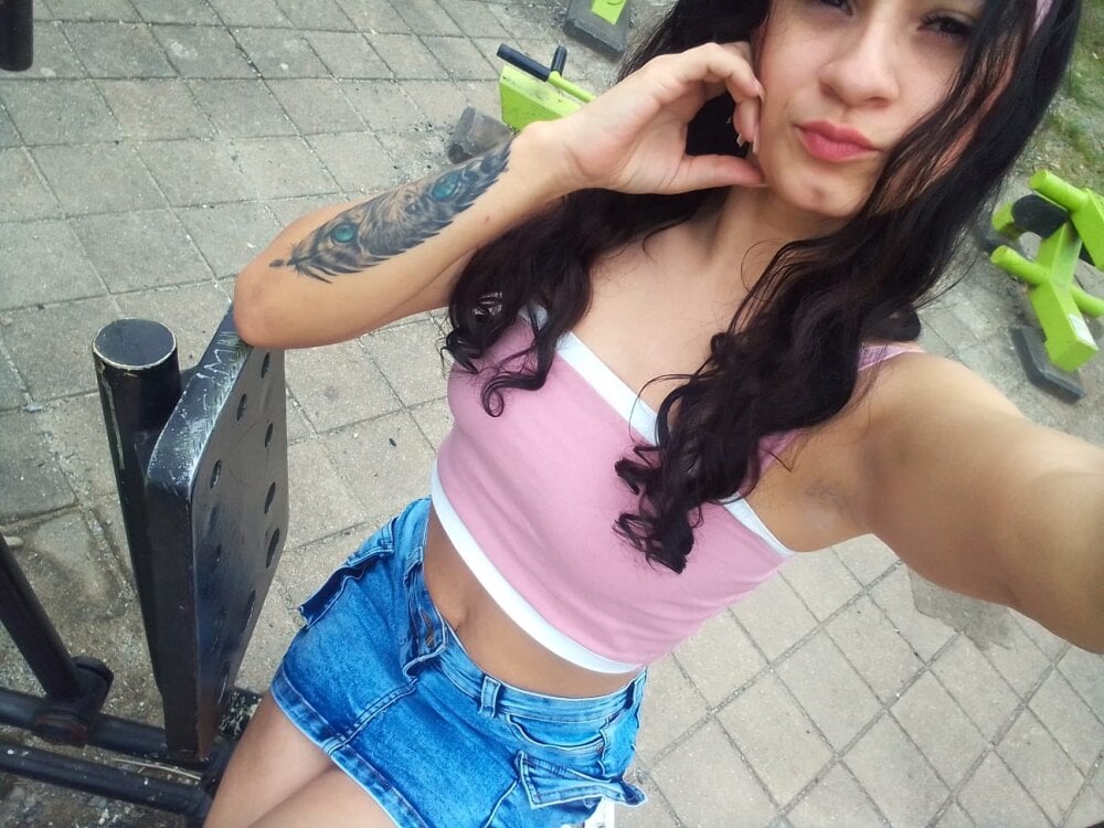 ciena_duran_ profile