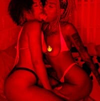 Double-girlsblack's Offline XXX Chat