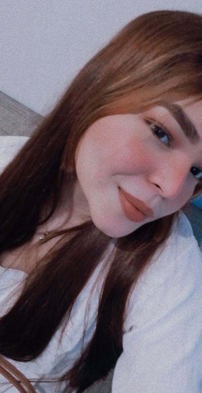 Alexa_teen25