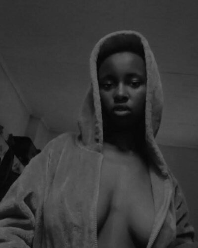 HoLy-ViRgiN private show