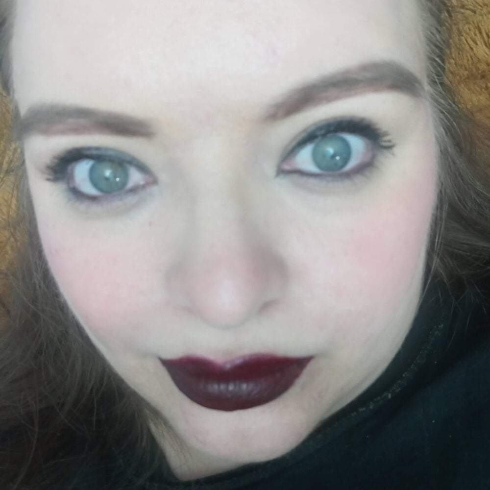 queensamii7 profile