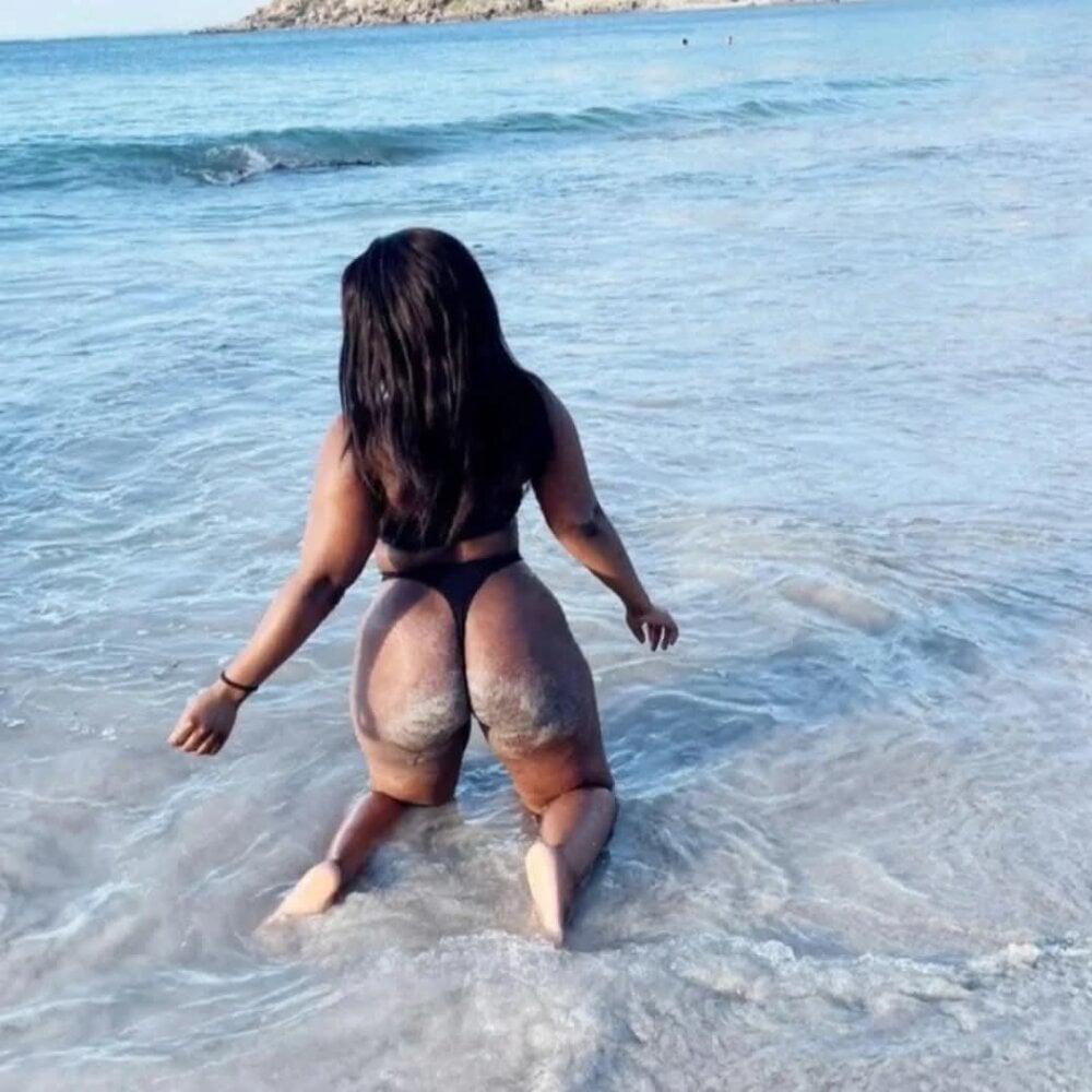 6livesex.com lollilips105 livesex profile in africa cams