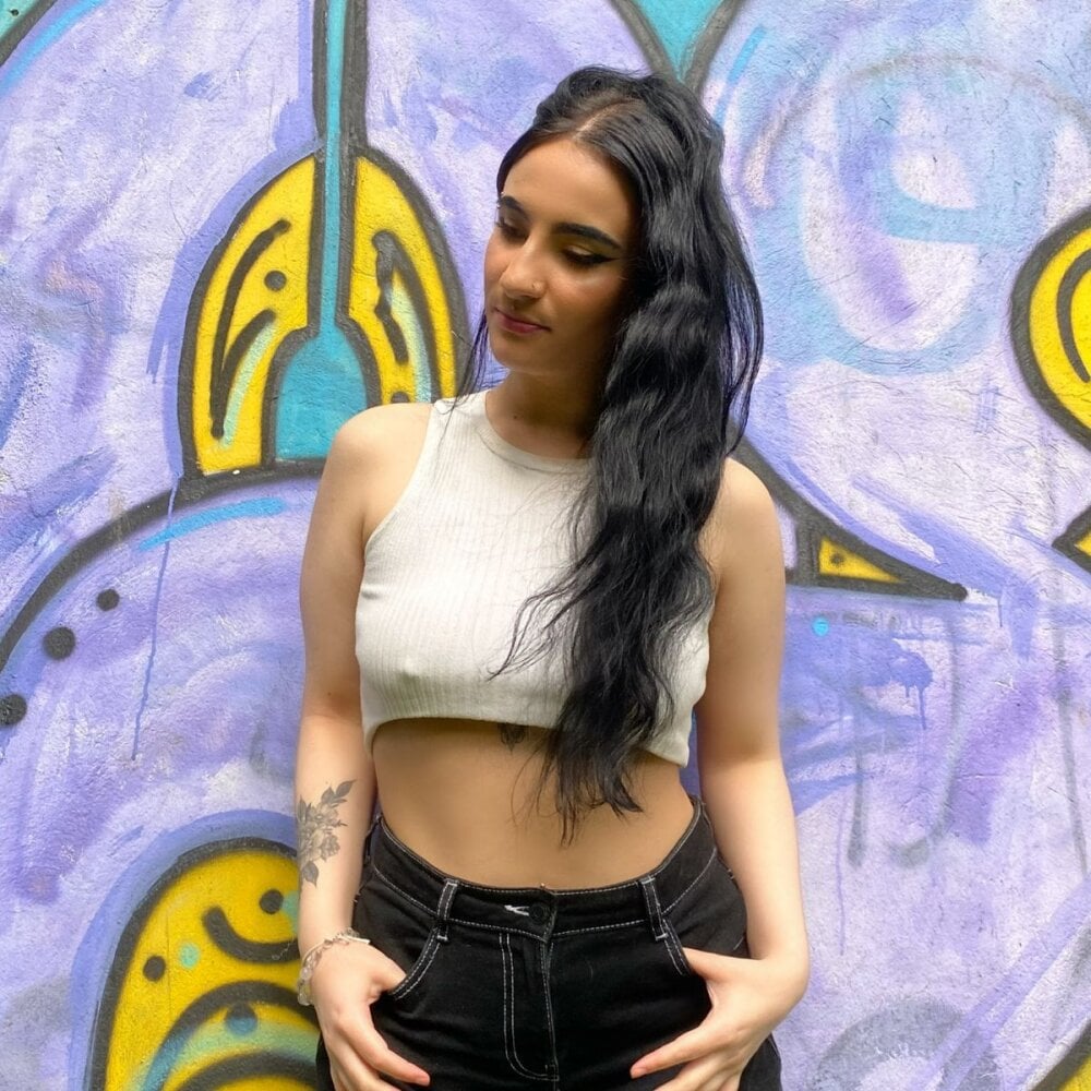 _CELESTE_MOORE's Offline XXX Chat