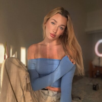 SerenaCloud - cowgirl