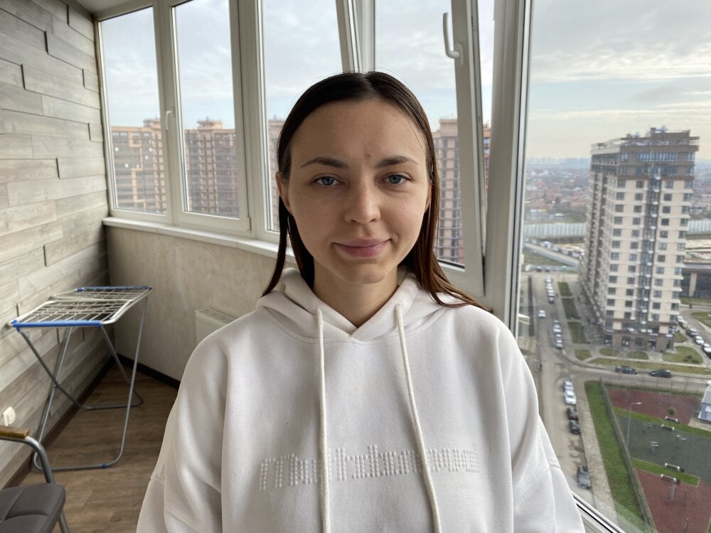 iluvcams.com ellisnikki livesex profile in granny cams