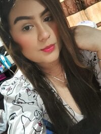 bellota_queen's Offline Chat Room