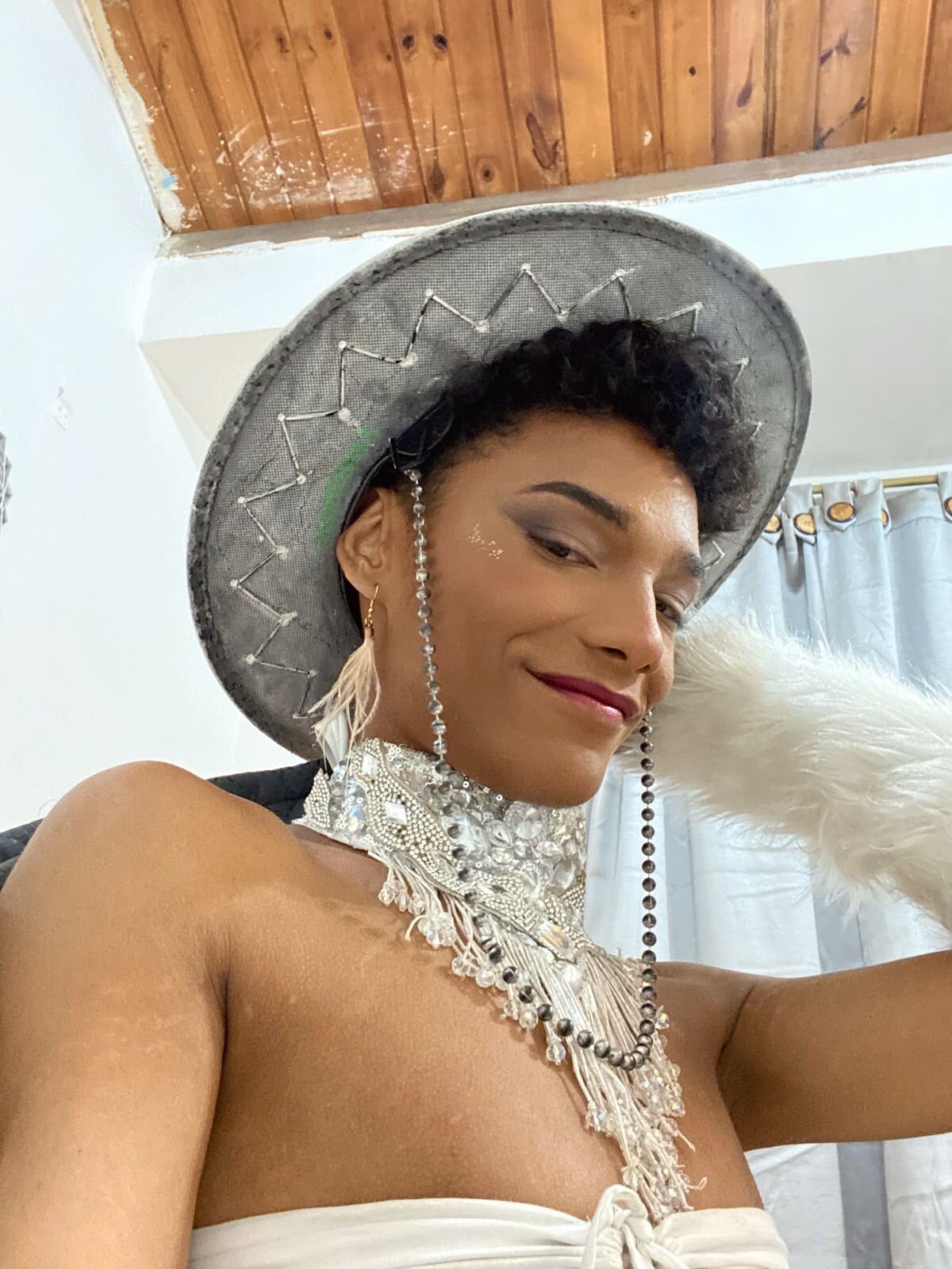 jhinss_foxxx