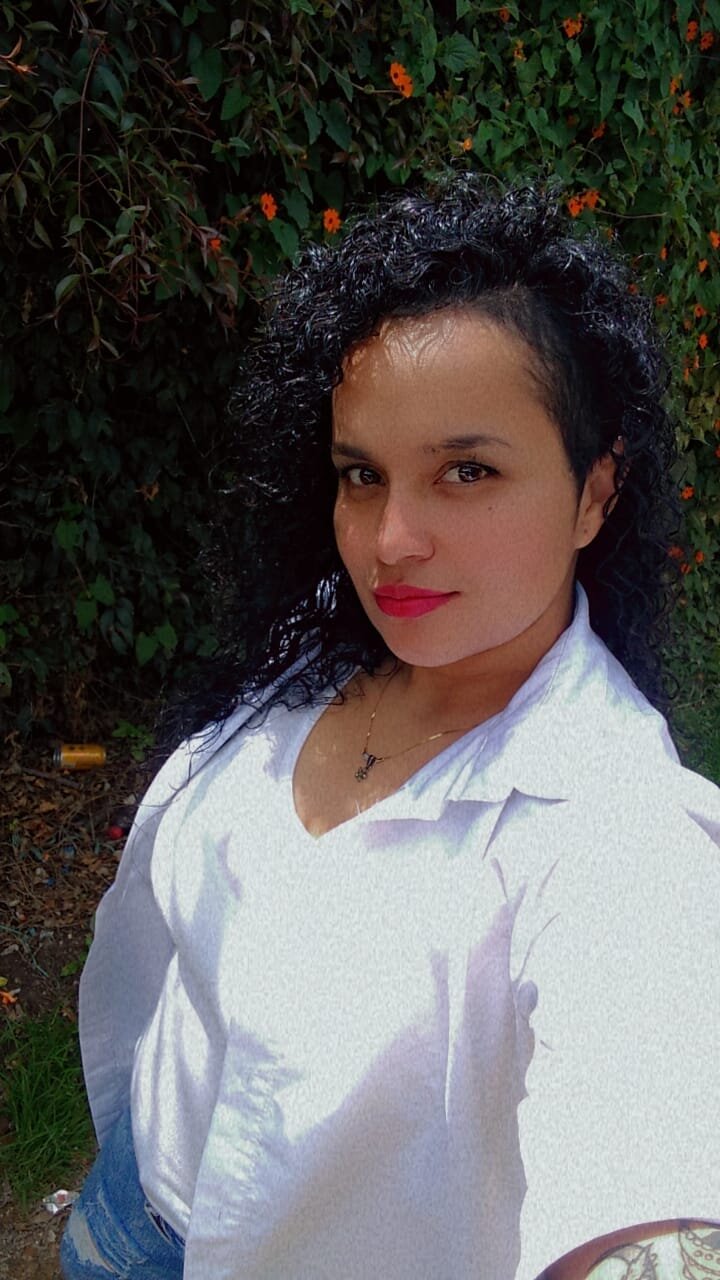 Shara_Slut