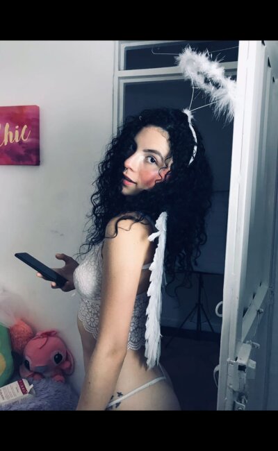 flordefuego06 from stripchat