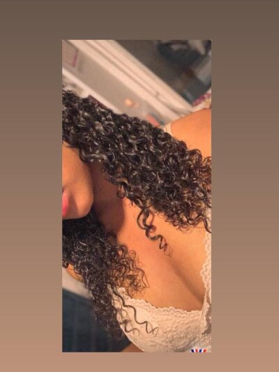 saritabebe15 from stripchat