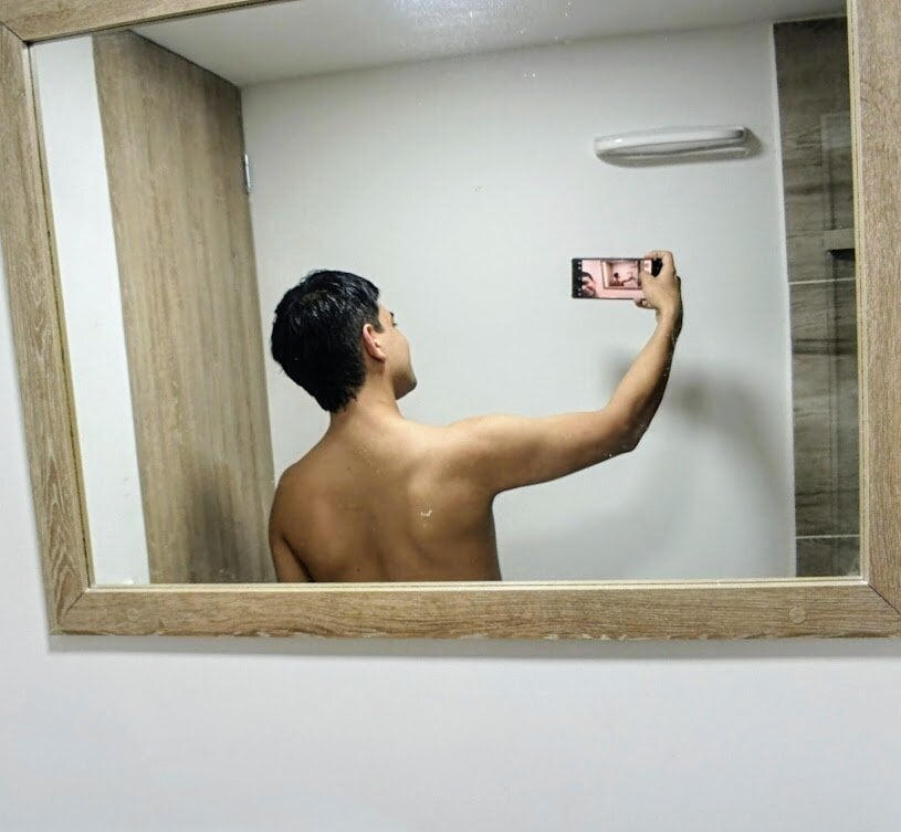 paul_crewe's Offline XXX Chat