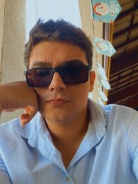 Thickdick6905's webcam live show