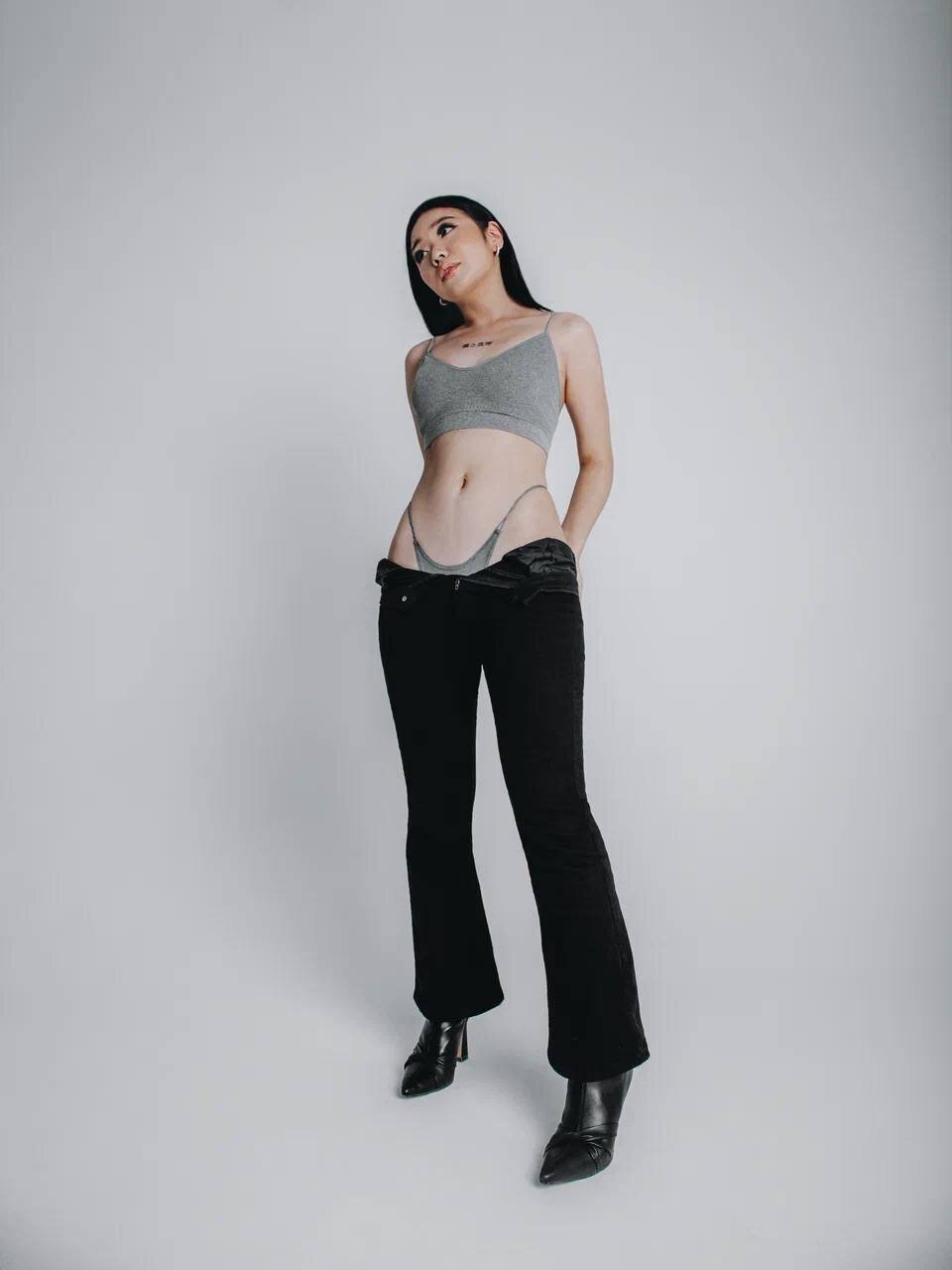 aemmi_lee