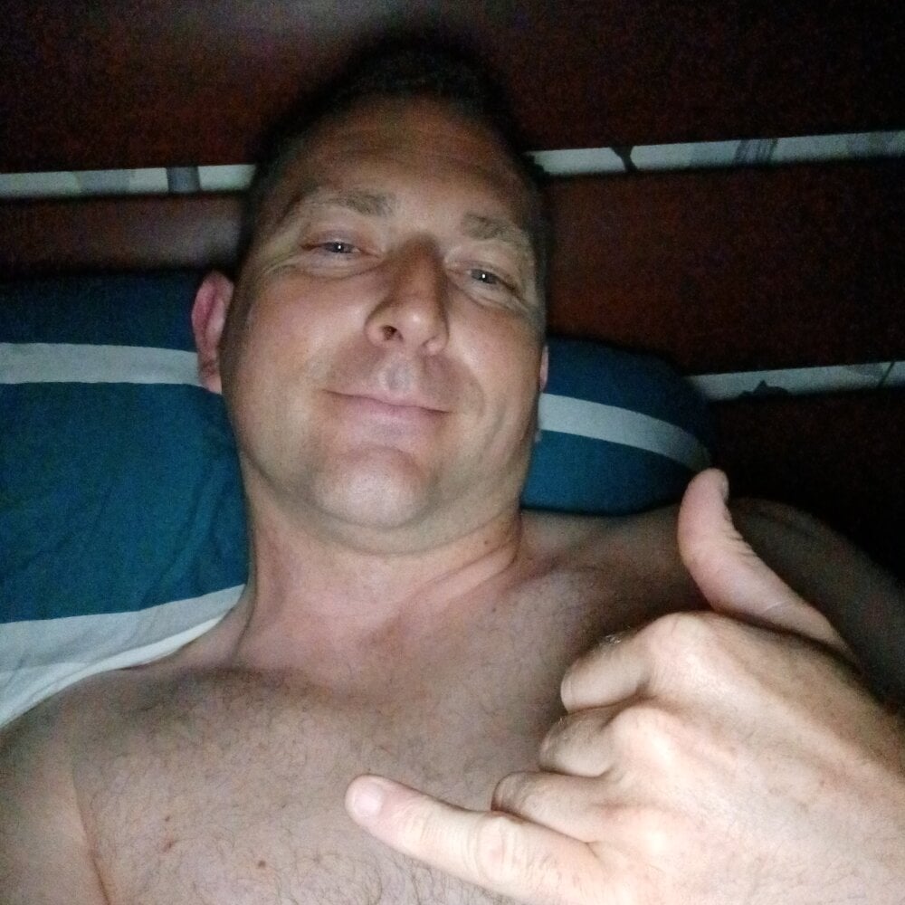 au_plaisir_des_femmes from stripchat
