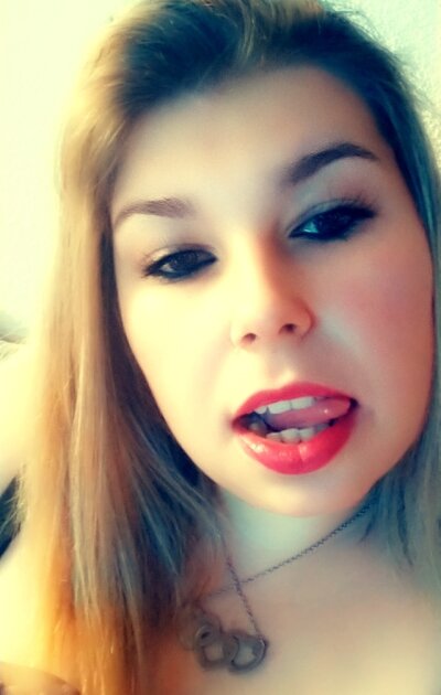 elena100C 🥥 live nude cam