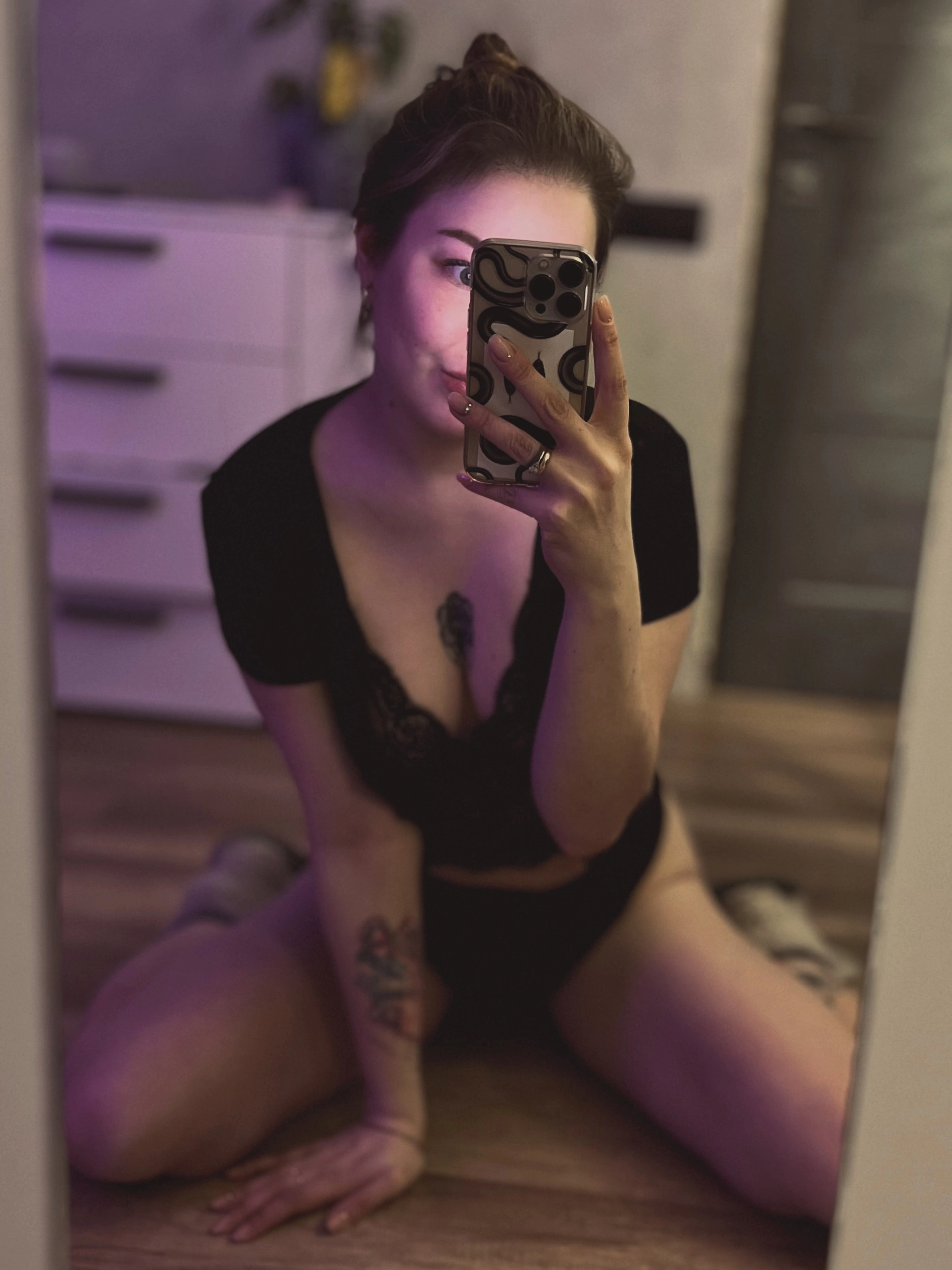 BarelyBx