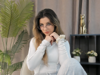 LoriRolfsen's webcam live show