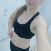 CindyAppleStorm's Offline Chat Room