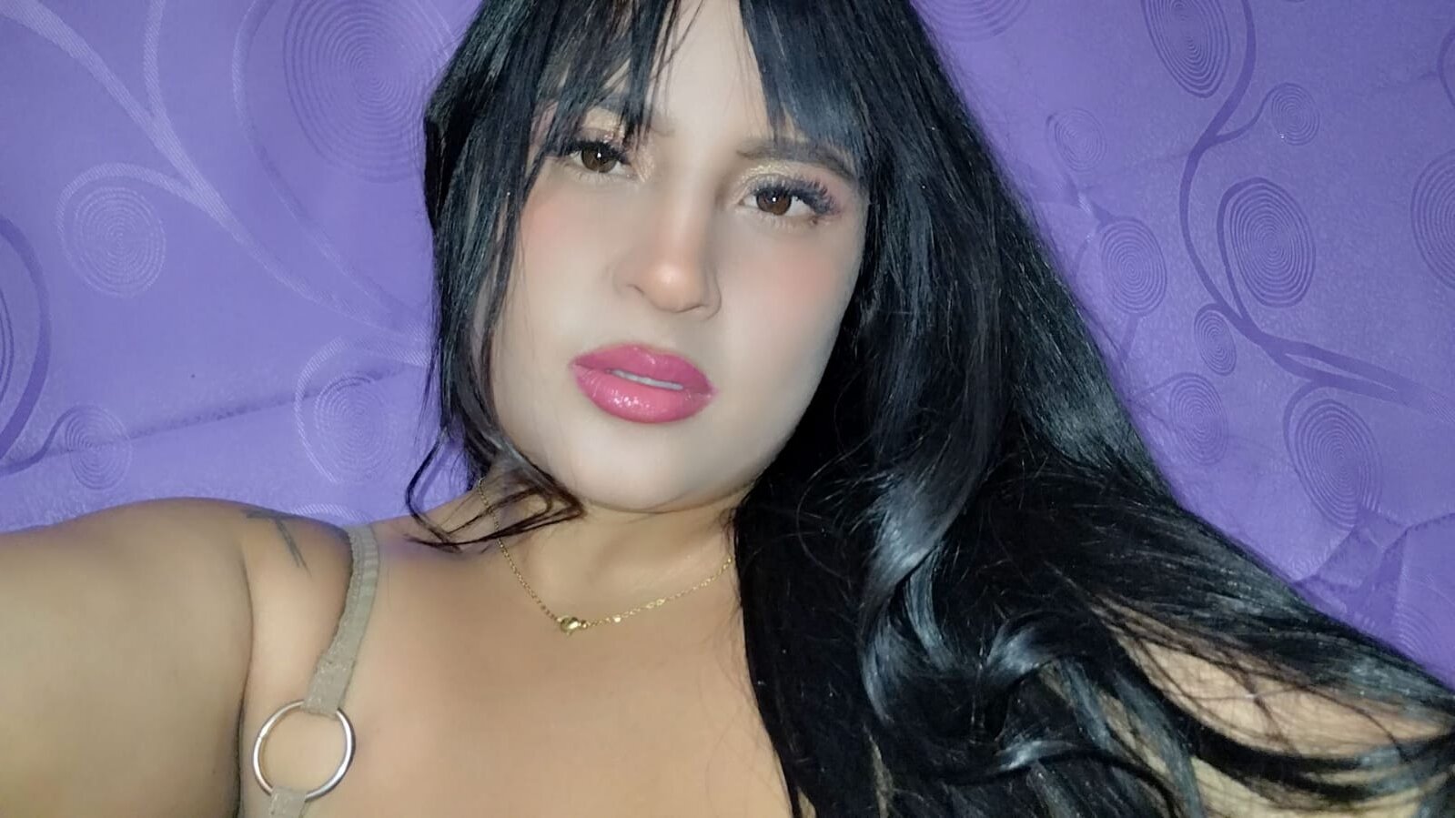 nahiara_rose