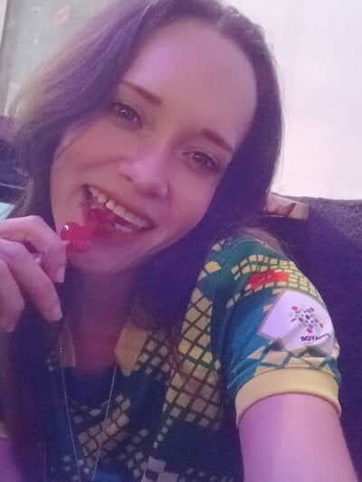 victoria_sj1 on StripChat