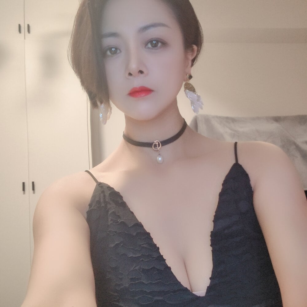 nini12311 profile