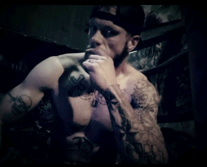 roosterhenn profile
