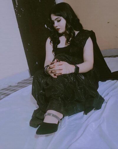 cute-aditi 🐛 live online stream