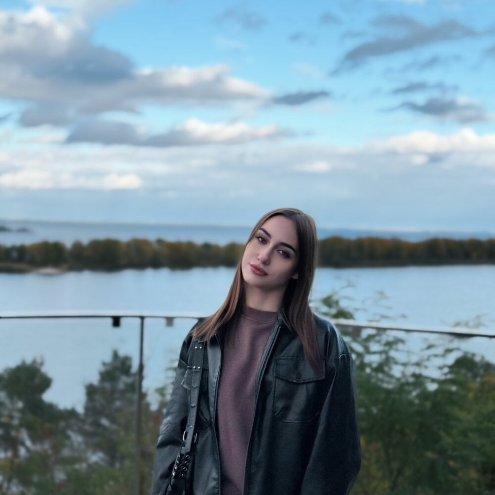 pornsexycams.com ellawalker__ livesex profile in 0-fairies-live-in-the-forest cams