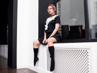 AKEMI_DEVOUT's Offline Chat Room
