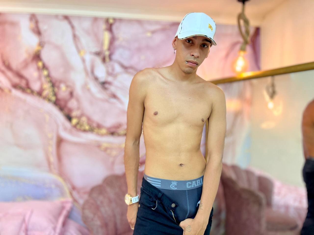 Boys_Pranks