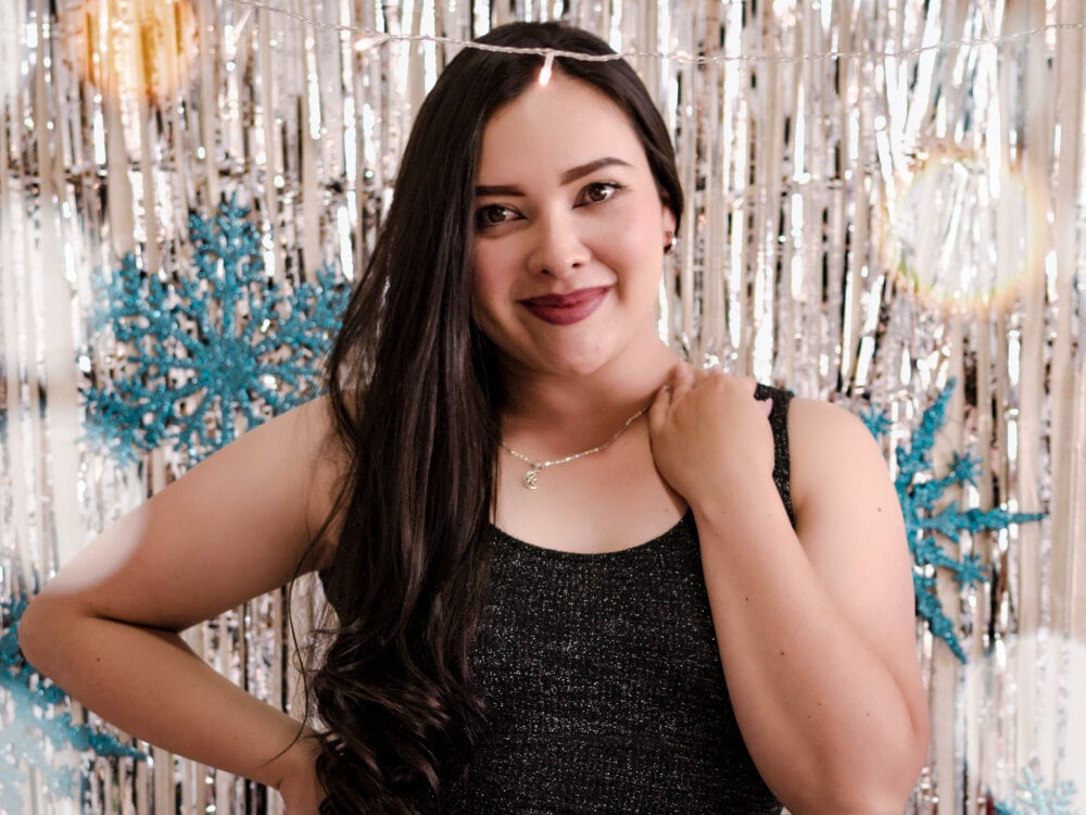 livestrip-joy.com amaia_monet livesex profile in trimmed cams