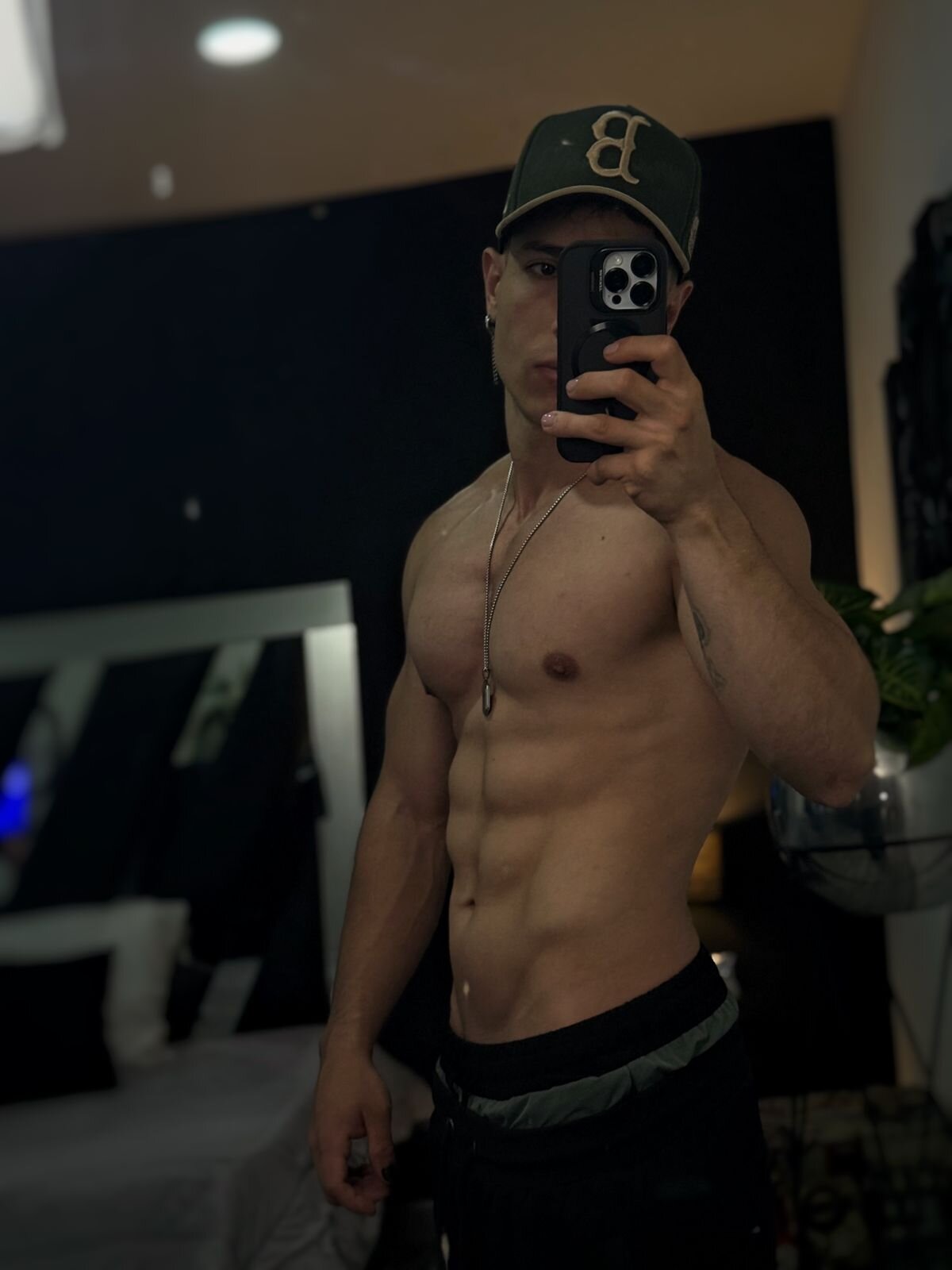 Axel_scott25