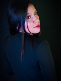 CASSANDRA_SMITH's Offline Chat Room