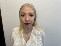 CweneBulman's Offline Chat Room