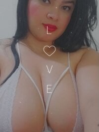 curvy_sex's webcam live show
