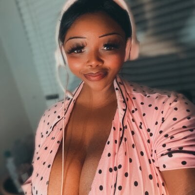 MISS_TEXAS on StripChat