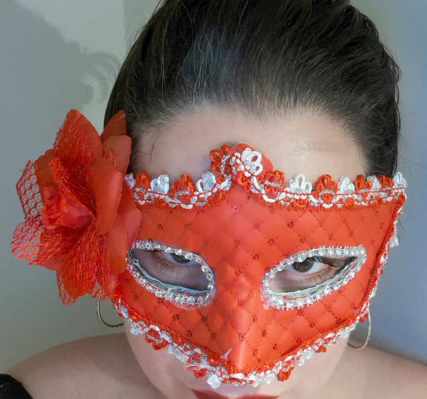 madame_plaisir from stripchat