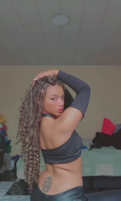 Camila_Mishima Avatar