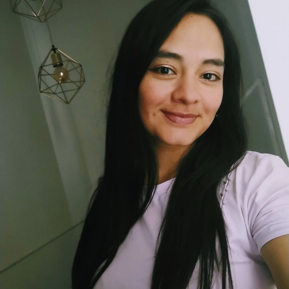 stripchat dulceemariaa__ webcam profile pic via 6livesex.com