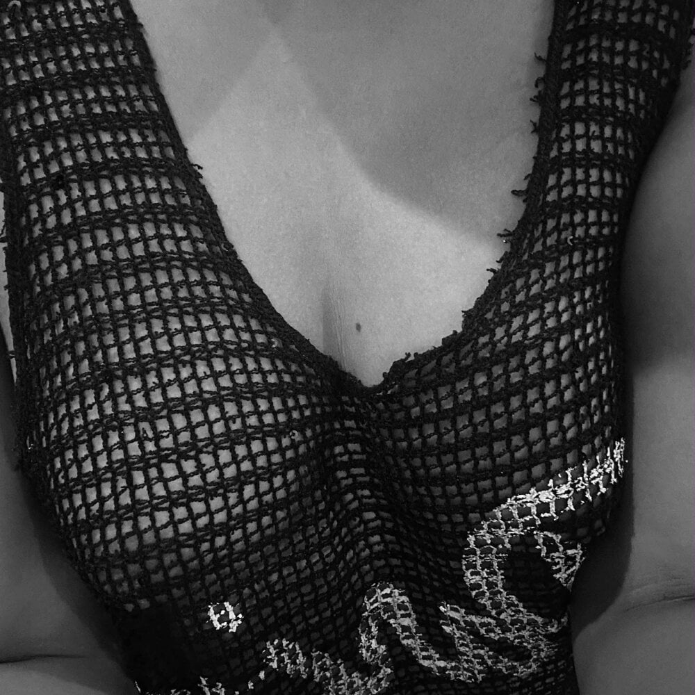 sexcam3d.net invisible_ladyxx livesex profile in phil cams