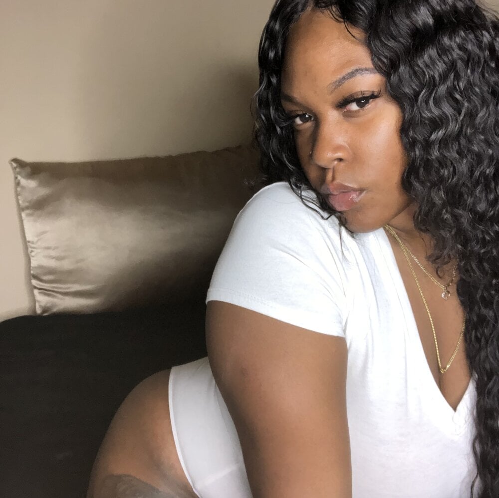 prettyajay webcam profile - French