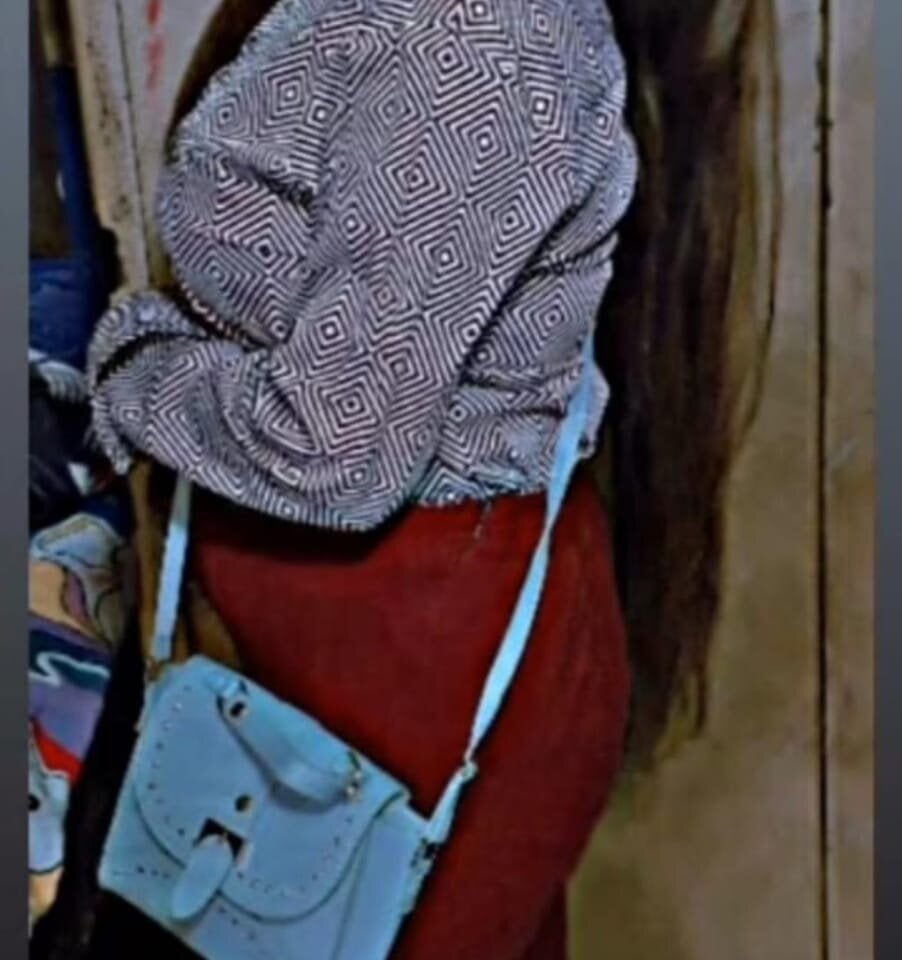 queen-hot- webcam profile - Belgian