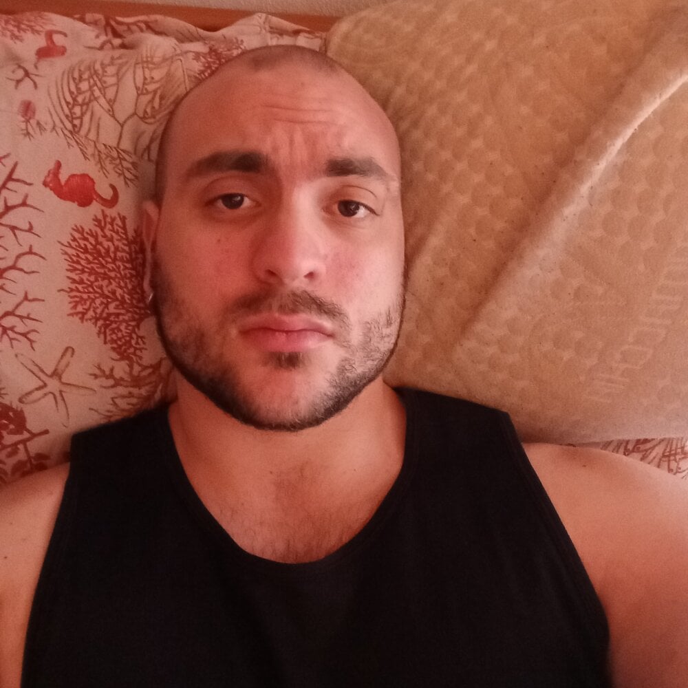 annoiato2gabry's Offline XXX Chat