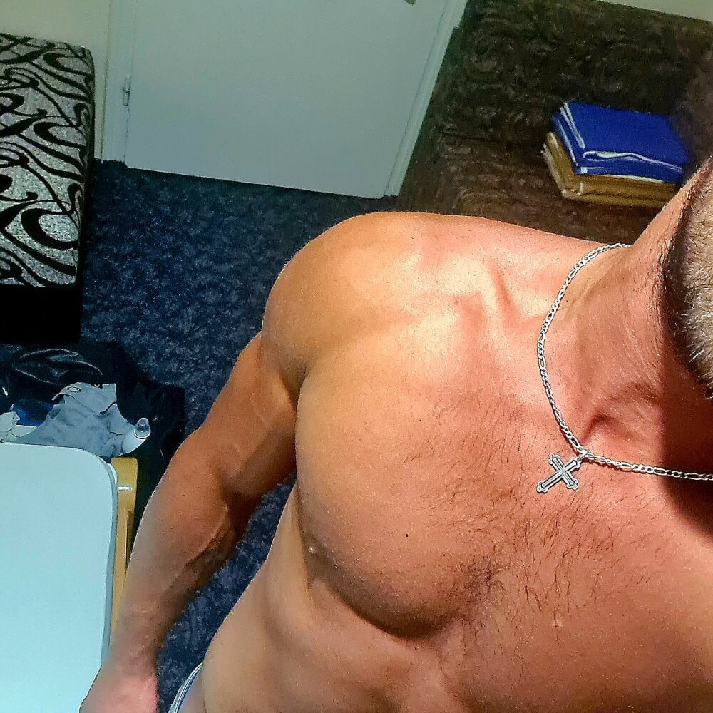 krissz1234 from stripchat